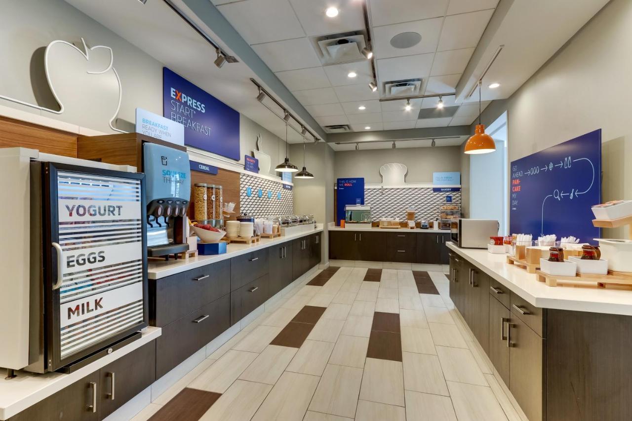 Holiday Inn Express - Wilmington - Porters Neck By Ihg Exteriér fotografie